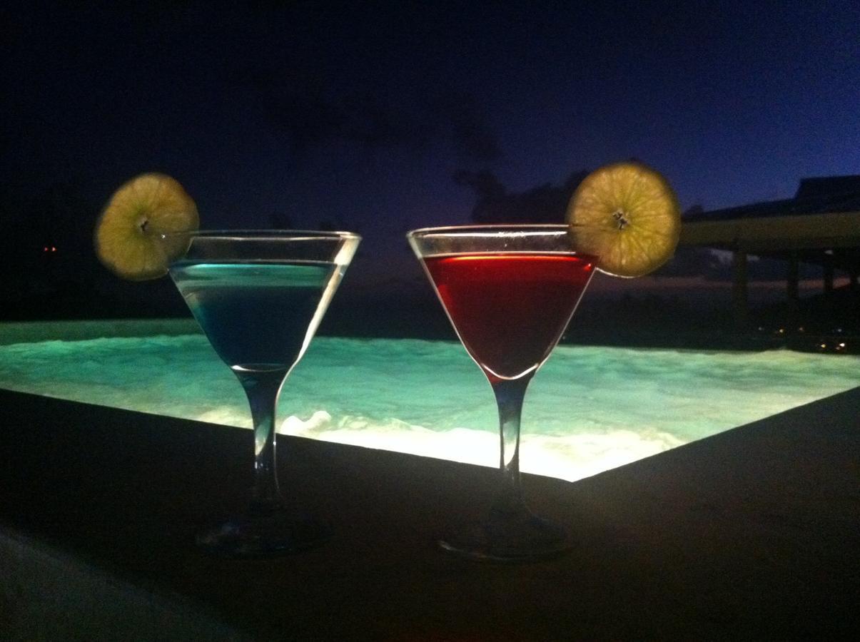 Figaro Hotel Samana Buitenkant foto