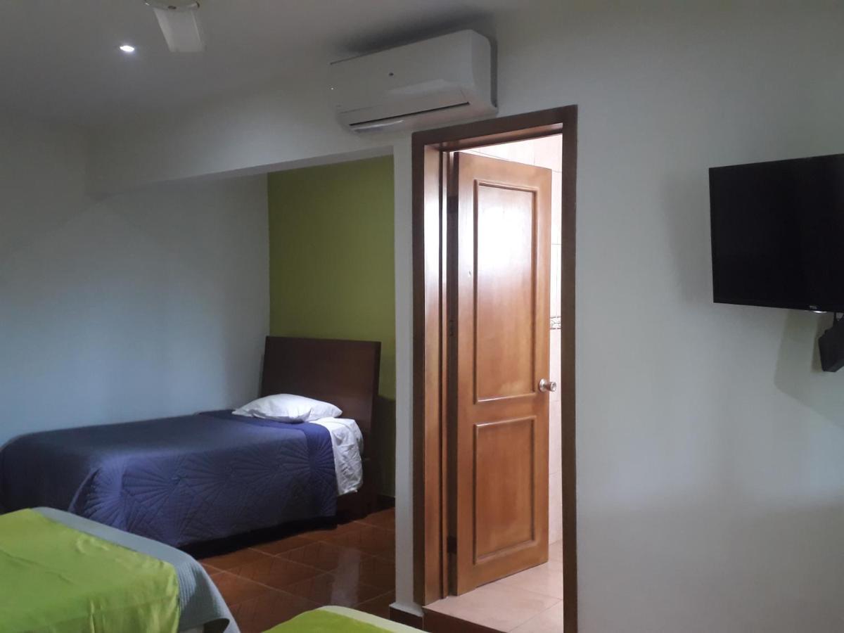 Figaro Hotel Samana Buitenkant foto